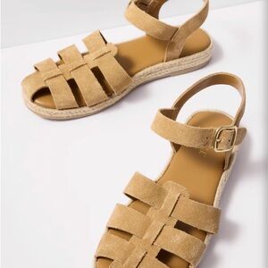 NWT Splendid “Row”Tan Espadrille Sandals